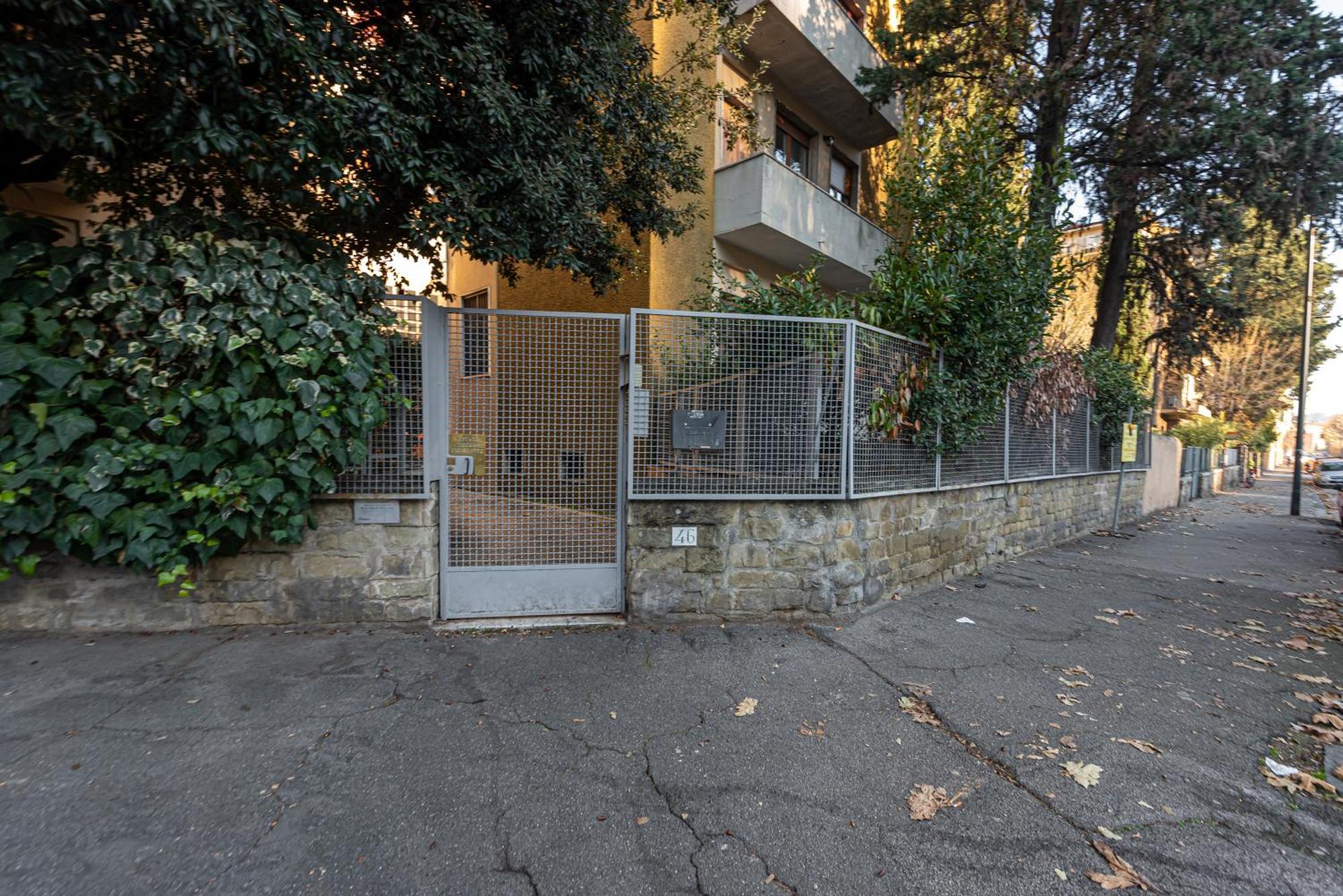 Relax In San Frediano Con Giardino Apartment ฟลอเรนซ์ ภายนอก รูปภาพ